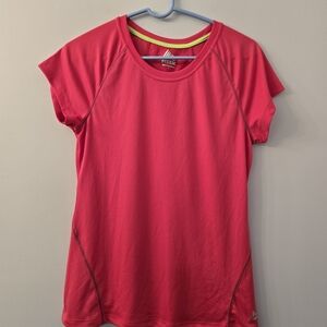 Reebok Ladies Active Short-Sleeve Top in Like New Condition - Size Large